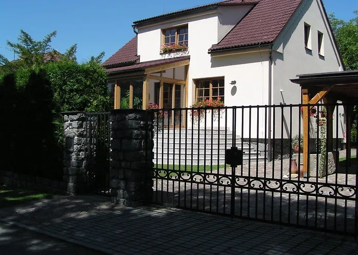 53 Zvíkovské Podhradí